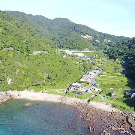 Amakusa West Coast Backpackers Fu-Raibou Vandrehjem Eksteriør billede