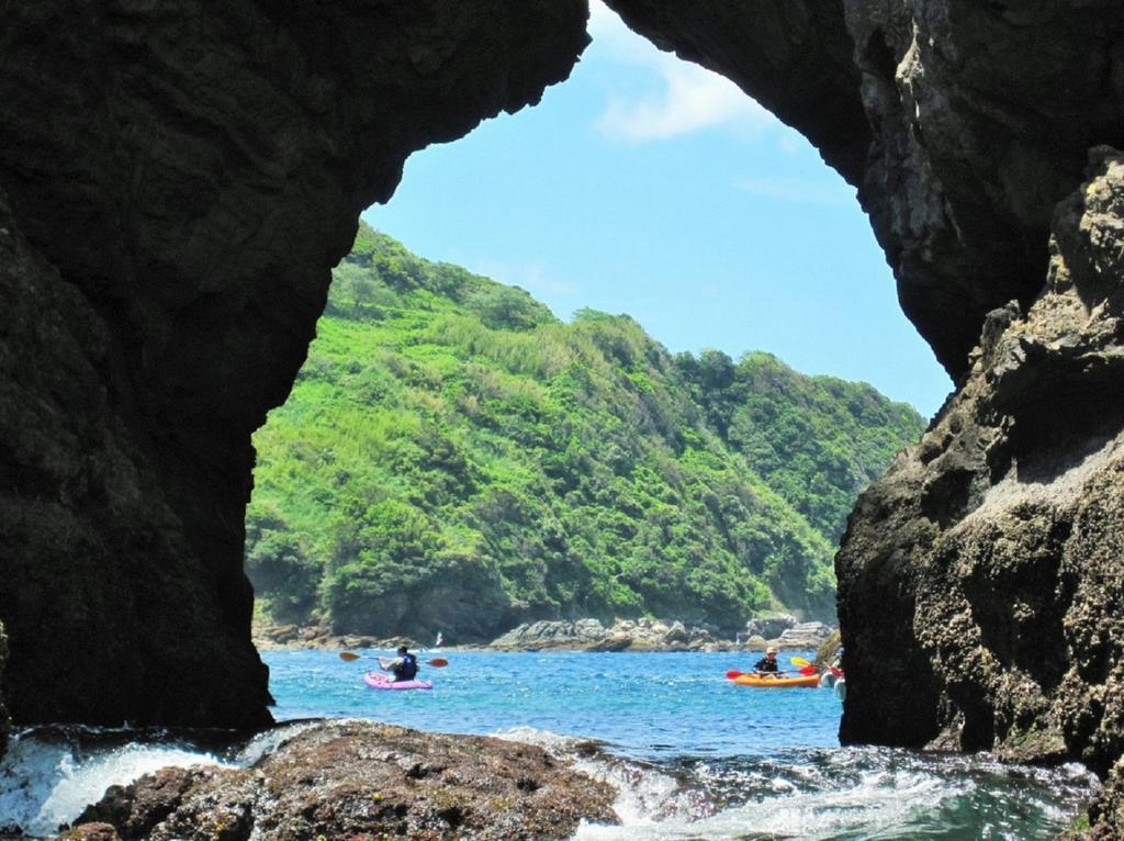 Amakusa West Coast Backpackers Fu-Raibou Vandrehjem Eksteriør billede