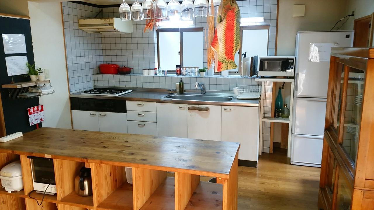 Amakusa West Coast Backpackers Fu-Raibou Vandrehjem Eksteriør billede